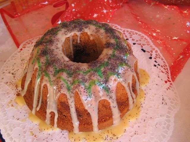 Ciasto z nadzieniem makowym Ciasto z nadzieniem makowym