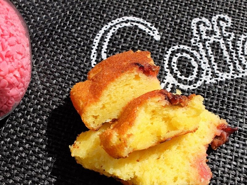 Ciasto z patelni - ze śliwkami  Ciasto z patelni - ze śliwkami