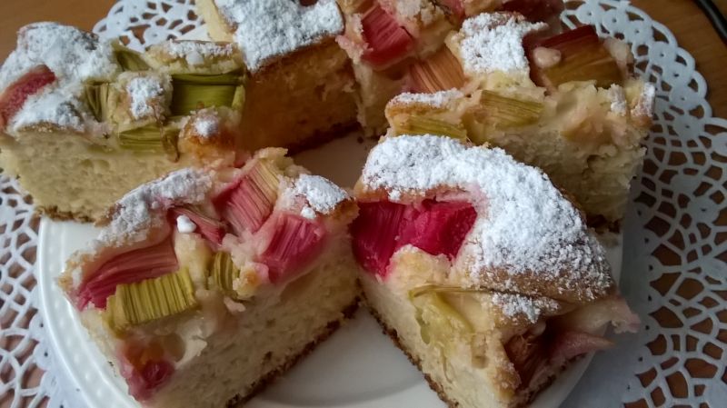Ciasto z rabarbarem