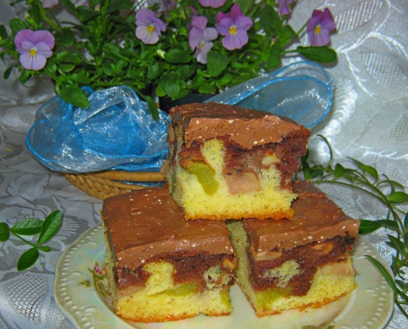 Ciasto z rabarbarem i jabłkami