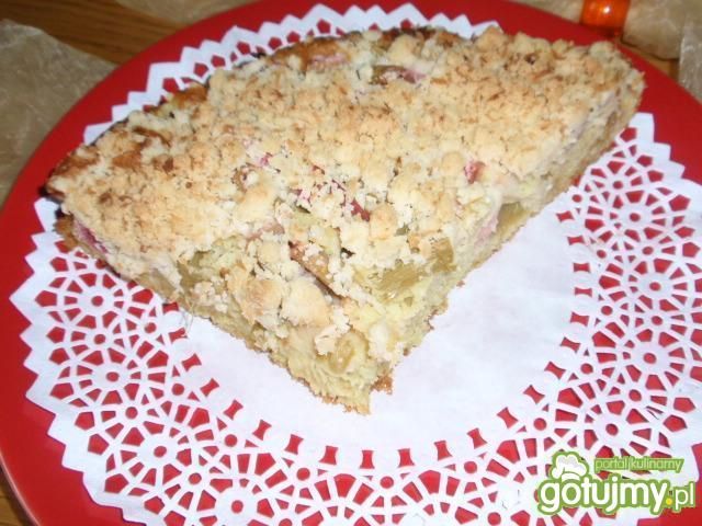 Ciasto z rabarbarem i kruszonką 