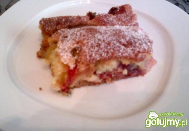 Ciasto z rabarbarem i tuskawkami Gina Ciasto z rabarbarem i tuskawkami Gina