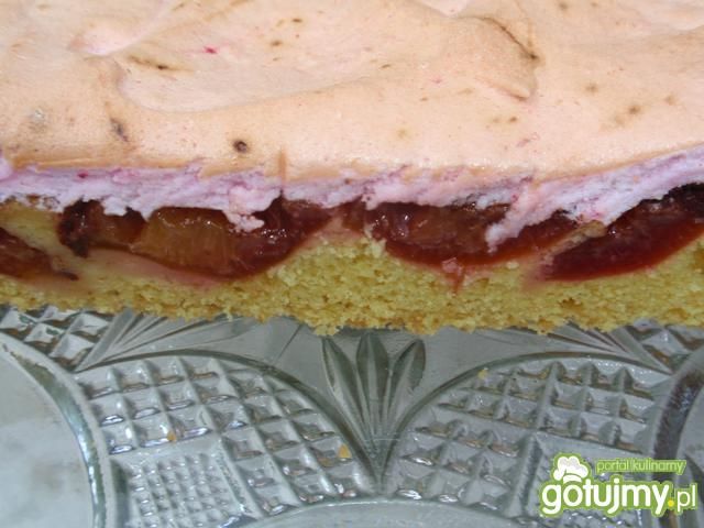 Ciasto  z  śliwkami węgierkami