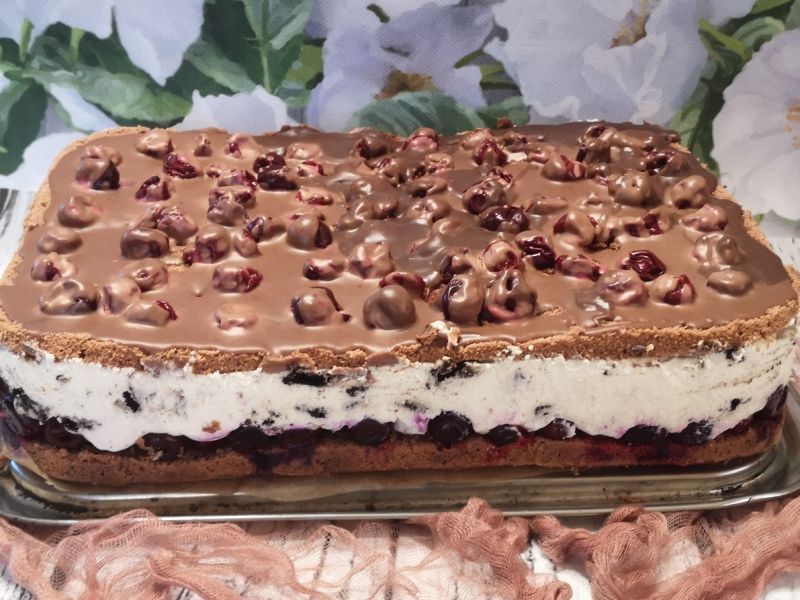 Ciasto z wiśniami i Oreo