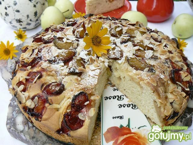 Ciasto zę śliwkami i jabłkami na oleju