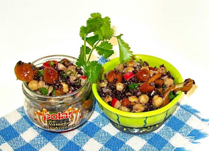 Cieciorka z czarnym ryżem - sałatka Cieciorka z czarnym ryżem - sałatka