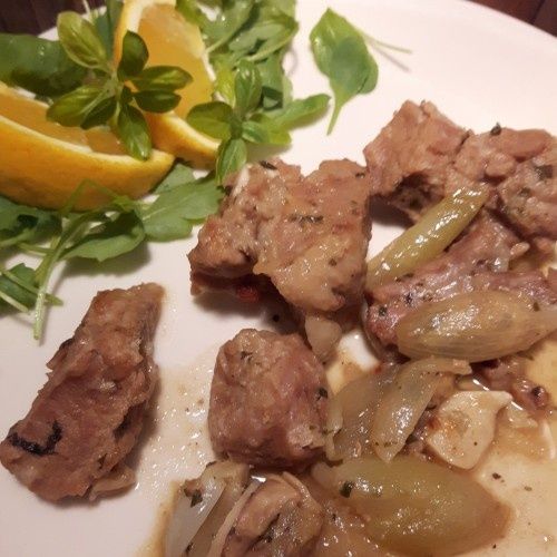 Cielęcina – gulasz z pigwą