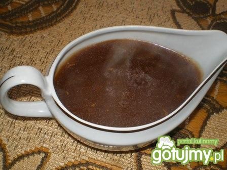Ciemny sos pieczeniowy 
