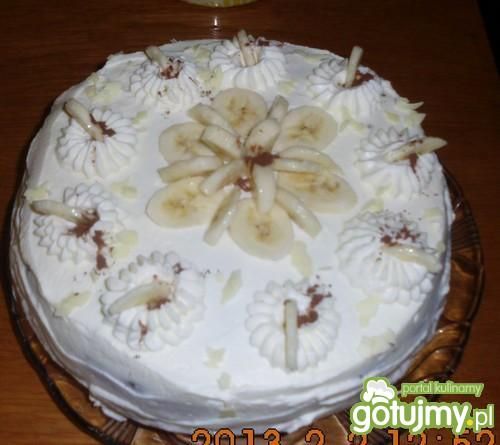 Ciemny torcik z bananami Ciemny torcik z bananami