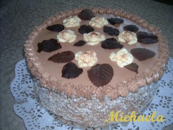 Ciemny tort z płytą kokosową