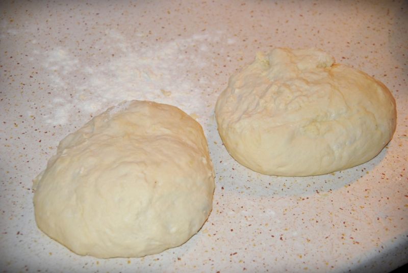 Cieniutkie ciasto na pizzę Cieniutkie ciasto na pizzę