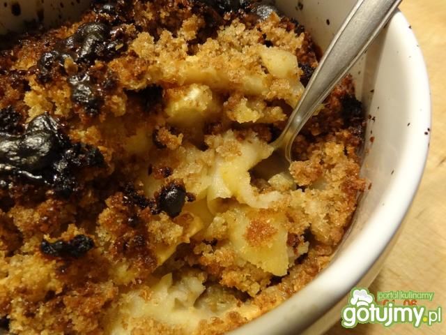 Ciepły deser z kaszą kuskus