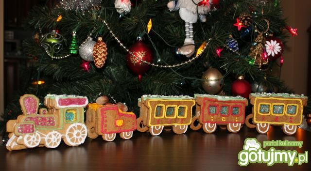 Ciuchcia z piernika  Ciuchcia z piernika