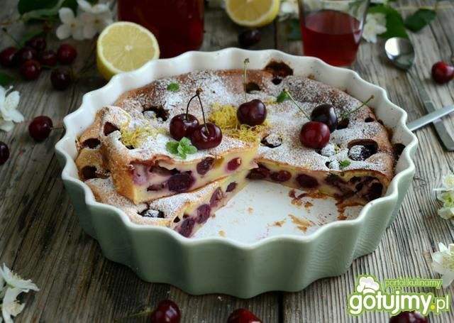 Clafoutis z czereśniami Clafoutis z czereśniami