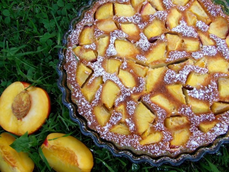 Clafoutis z nektarynkami Clafoutis z nektarynkami