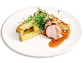 Comber z dzika w sosie herbacianym