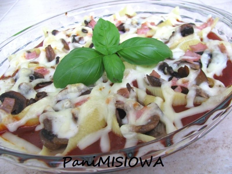 Conchiglioni z pieczarkami i mozzarellą Conchiglioni z pieczarkami i mozzarellą