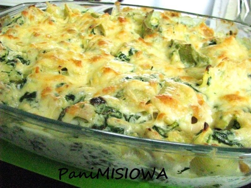 Conchiglioni ze szpinakiem i mozzarellą