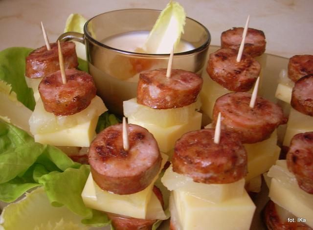 Corki Ananas z kiełbasą 