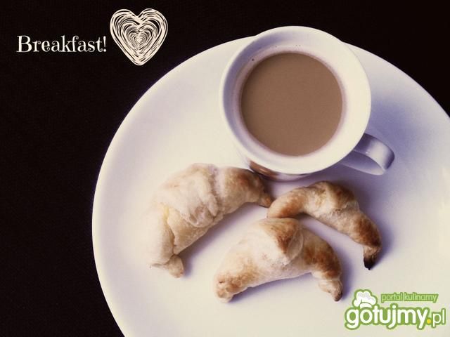 Croissanty z papryka marynowaną Croissanty z papryka marynowaną