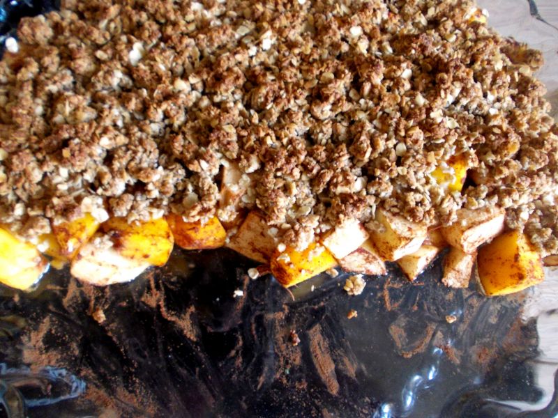 Crumble jabłkowo-brzoskwiniowe