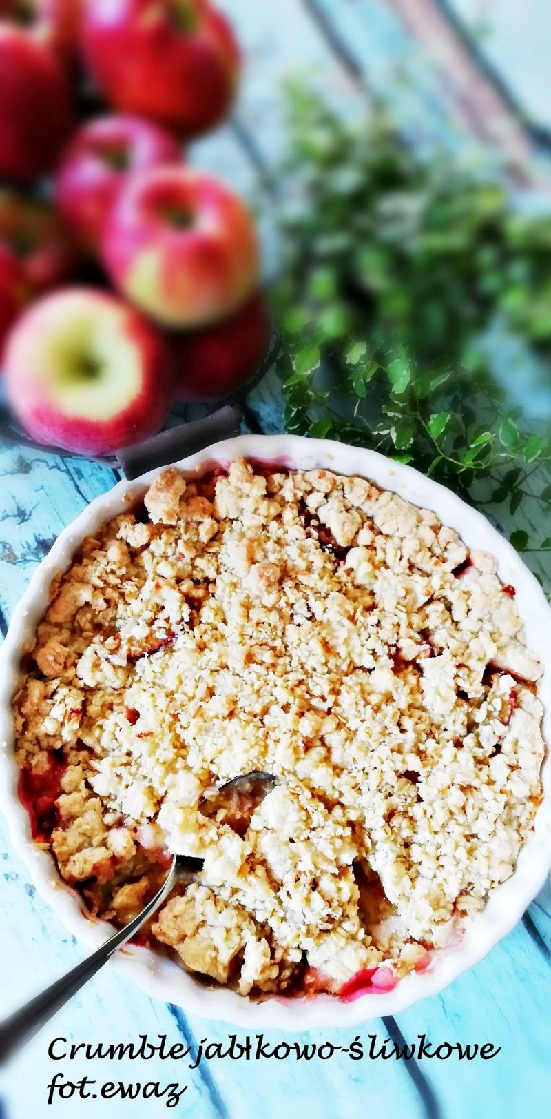 Crumble jabłkowo-śliwkowe Crumble jabłkowo-śliwkowe