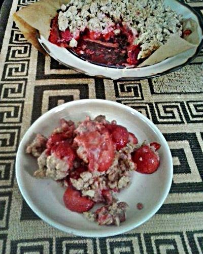 Crumble z truskawkami Crumble z truskawkami