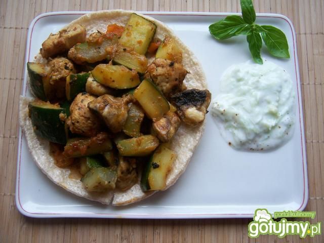 Crunchella z cukinią i spółką