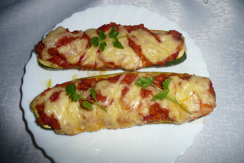 Cukinia faszerowana Cukinia faszerowana