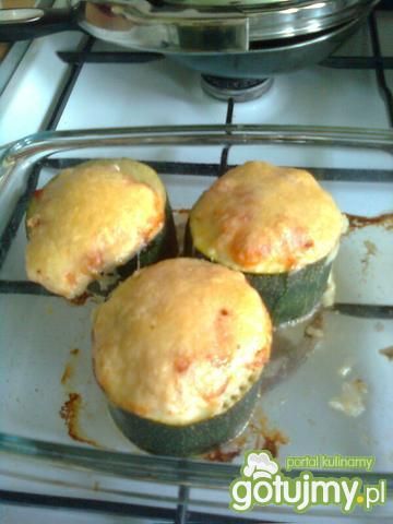 Cukinia faszerowana 7