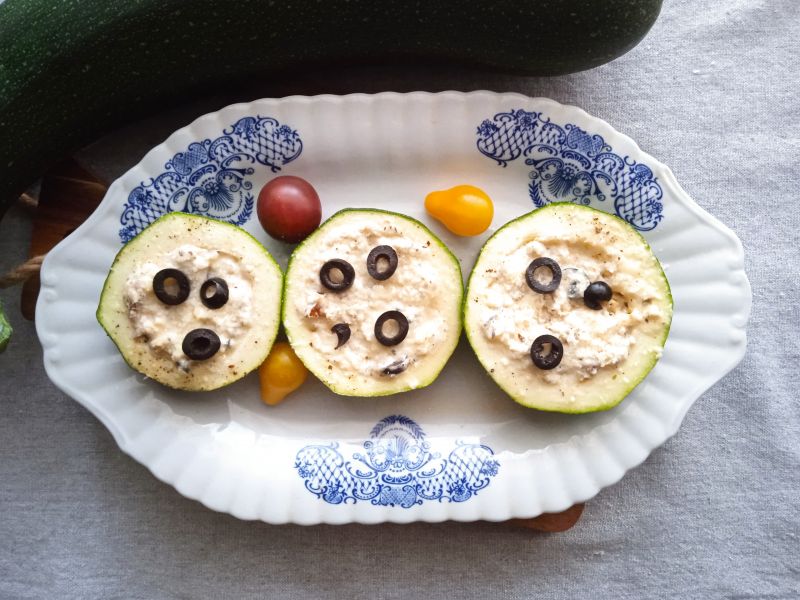 Cukinia nadziewana serem feta