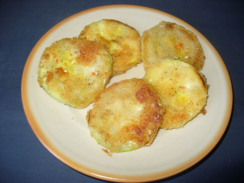 Cukinia panierowana i opiekana Cukinia panierowana i opiekana