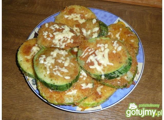 Cukinia panierowana w bułce tartej Cukinia panierowana w bułce tartej