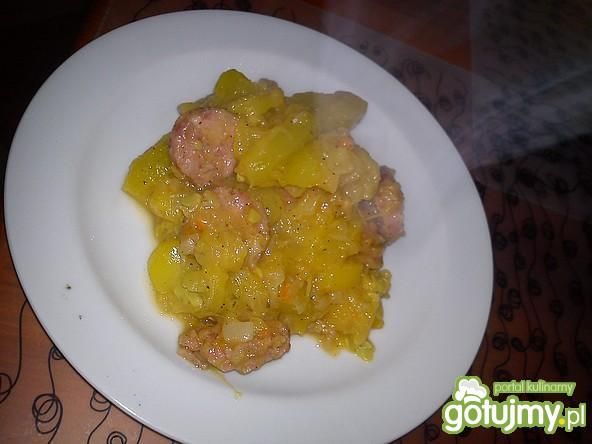 Cukinia przesmażana z kiełbaską Cukinia przesmażana z kiełbaską