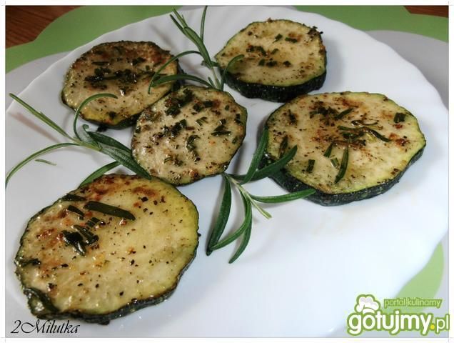 Cukinia w rozmarynie