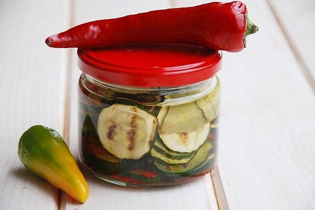 Cukinia z grilla w zalewie