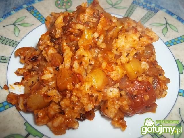 Cukinia z ryżem w pomidorach Cukinia z ryżem w pomidorach