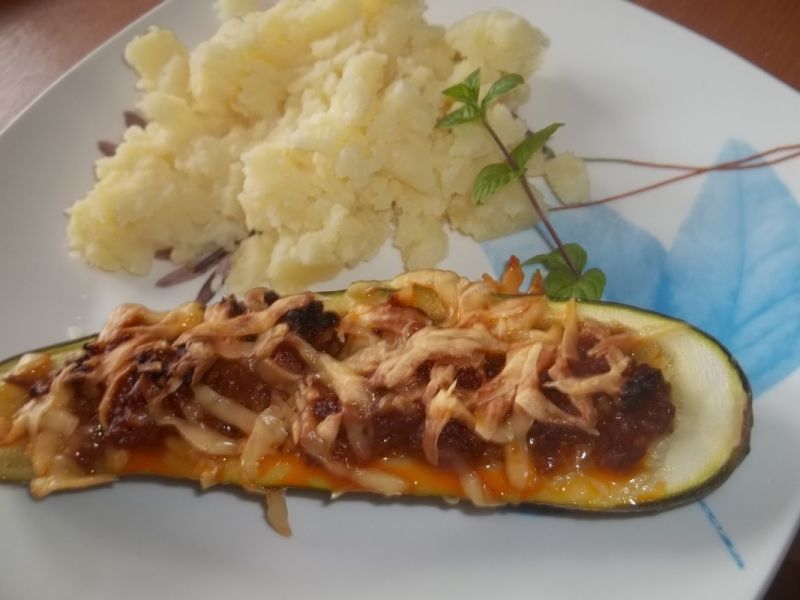 Cukinia zapiekana z mielonym