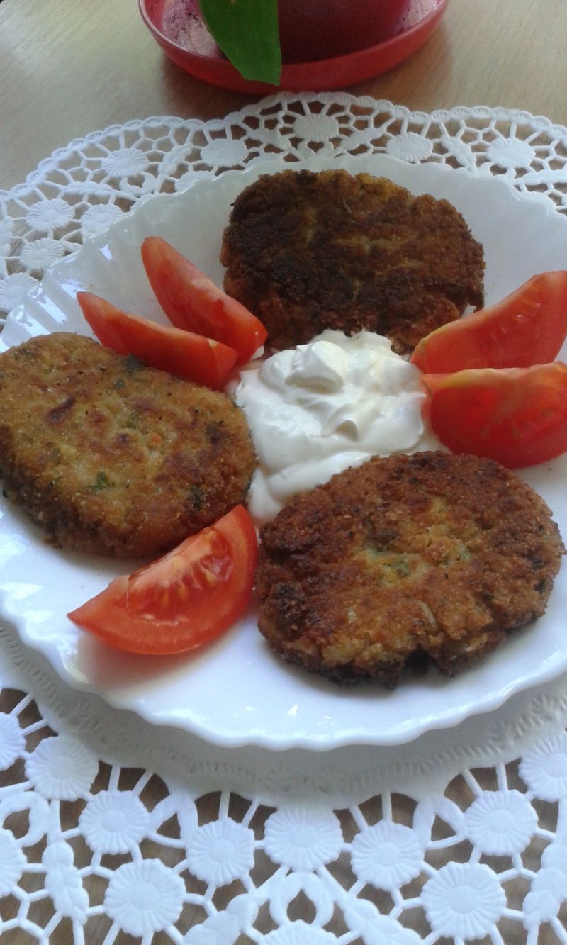 Cukinio-wy karminadel z kaszą jęczmienną Cukinio-wy karminadel z kaszą jęczmienną