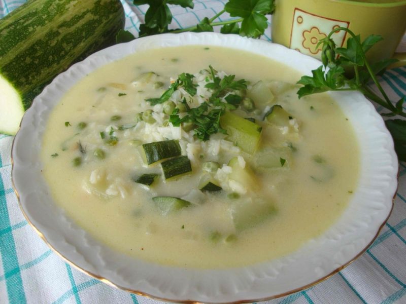 Cukiniowa zupa z ryżem
