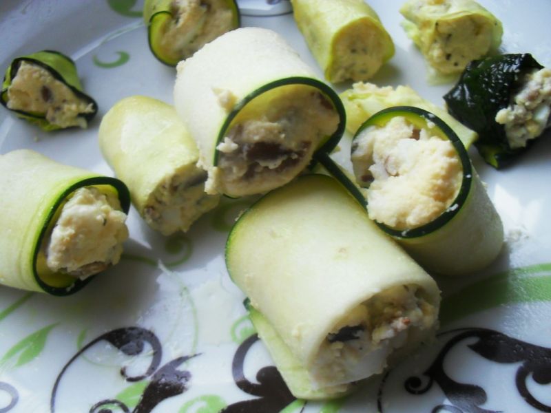 Cukiniowe chrupiące roladki Cukiniowe chrupiące roladki