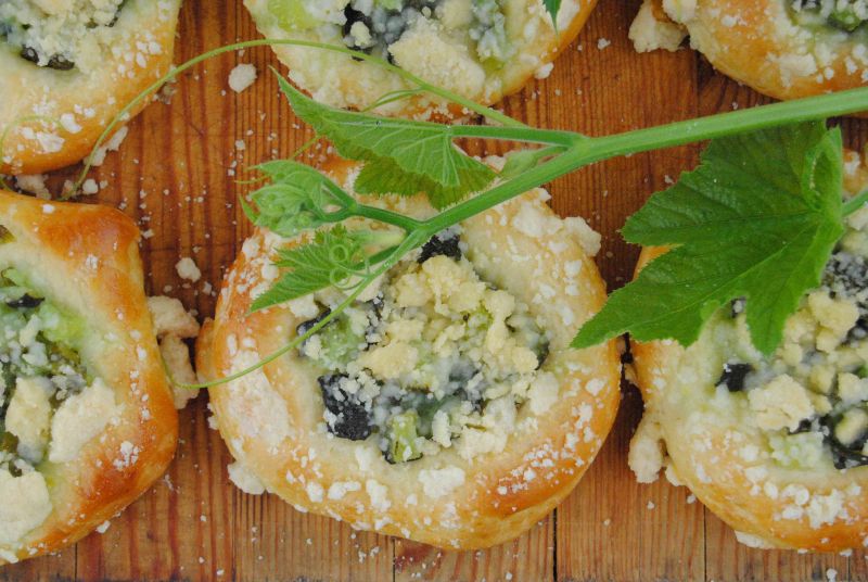 Cukiniowe drożdżówki Cukiniowe drożdżówki