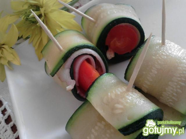 Cukiniowe mini roladki Cukiniowe mini roladki