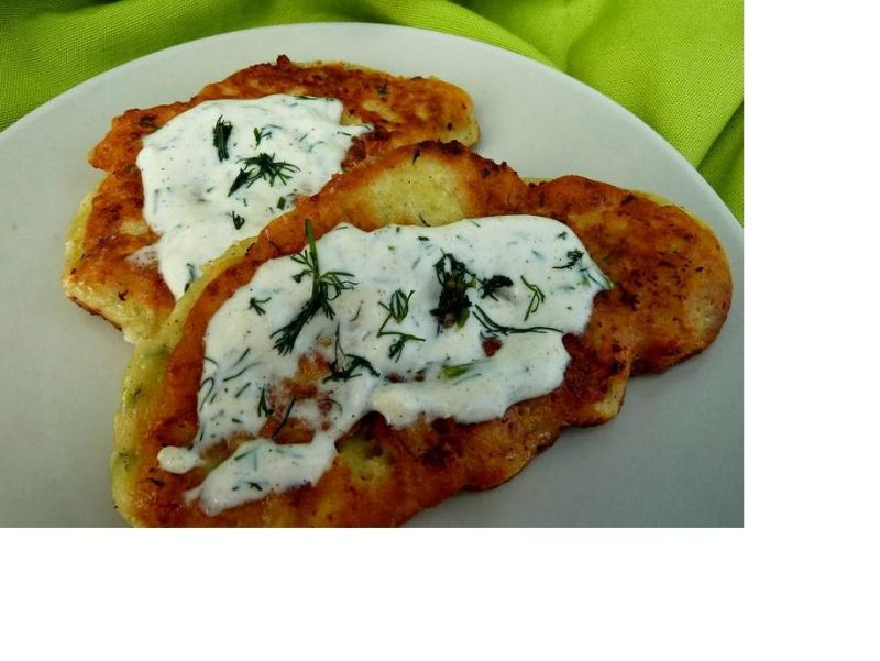 Cukiniowe placuszki z serem feta Cukiniowe placuszki z serem feta