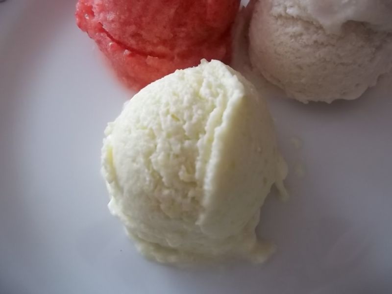 Cukiniowo-jabłkowe lody Cukiniowo-jabłkowe lody