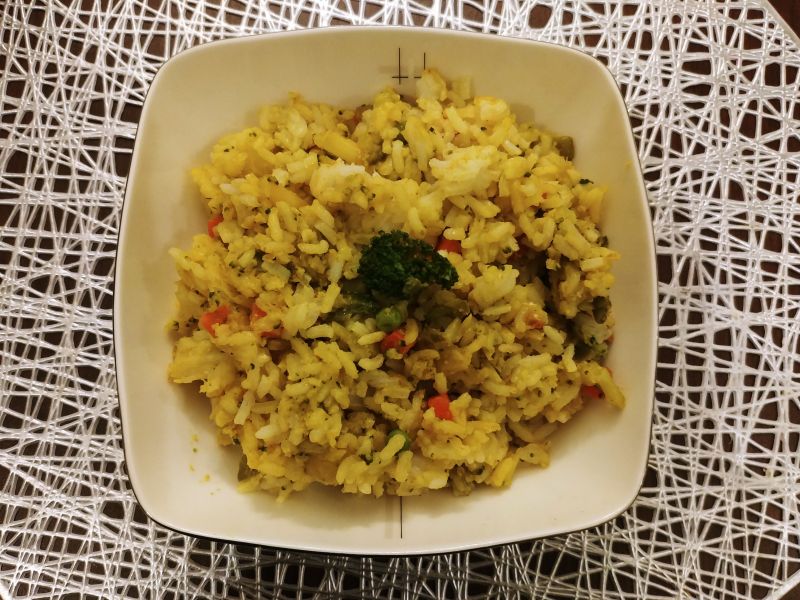 Curry z ryżem i warzywami Curry z ryżem i warzywami