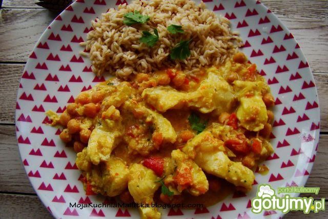 Curry ze szczupaka i cieciorki Curry ze szczupaka i cieciorki