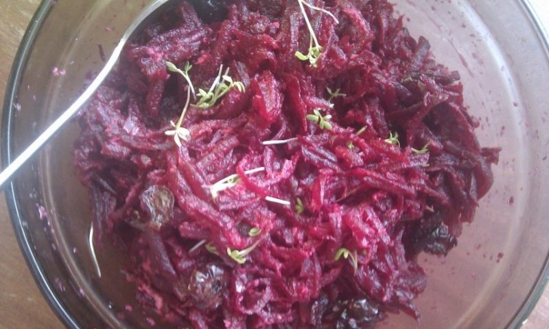 Ćwikła z żurawiną