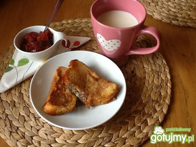 Cynamonowa chałka z patelni Cynamonowa chałka z patelni