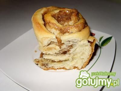 Cynamonowe bułeczki 3
